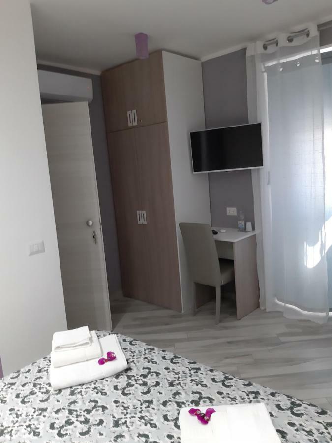 Il Diamante Bed & Breakfast Crotone Ngoại thất bức ảnh